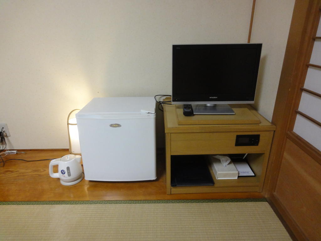 Hiroshima International Youth House Jms Aster Plaza Habitación foto